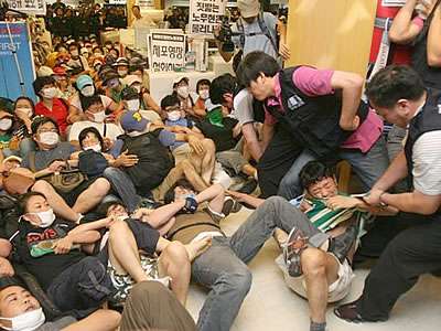 特定秘密保護法案成立について、皆さんは賛成?反対?