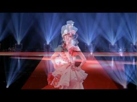 モーニング娘。 『女が目立ってなぜイケナイ』 (MV) - YouTube