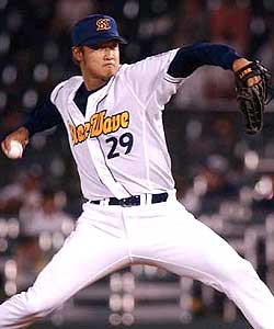 クワバタオハラ小原正子 結婚へ!公開プロポーズ相手は元メジャーリーガーマック鈴木だった!