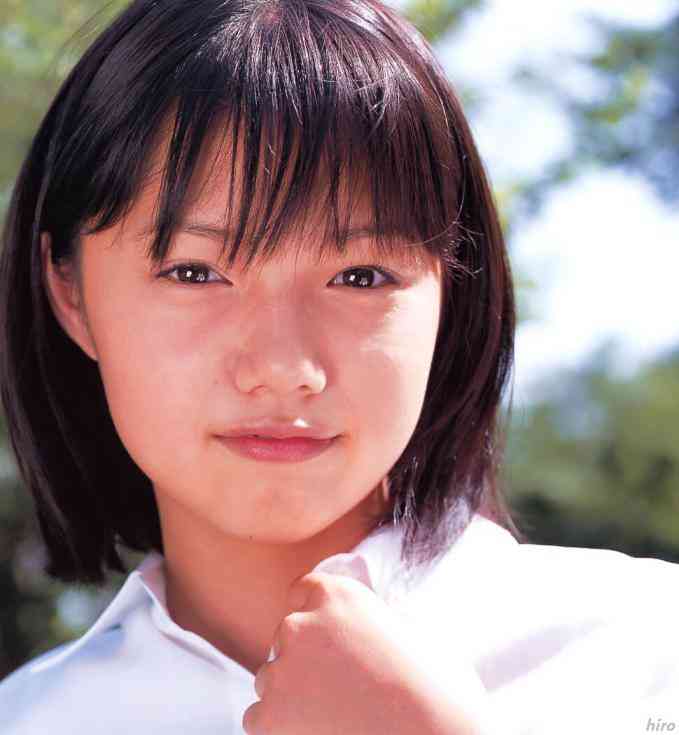 宮崎あおいの鼻がますます不自然になってる件
