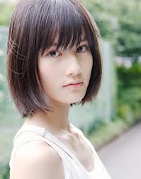 年齢差は14才　綾野剛と橋本愛が渋谷のカフェでデートする