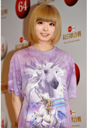 きゃりーぱみゅぱみゅ、小林幸子の“巨大衣装魂”継承!? コンセプトは「悪いお姫様」