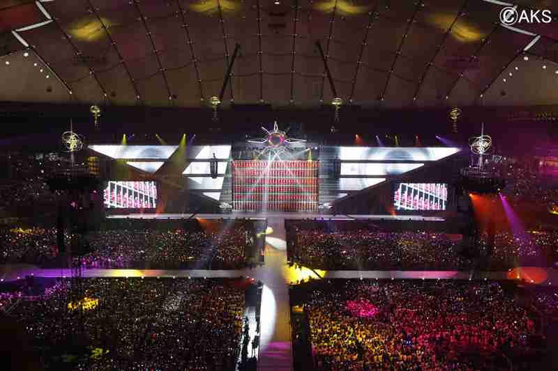 嵐「僕ら国立競技場で歌う最後の人になるんだね」→AKB48女性アイドル初の国立ライブ決定→嵐ファン「！？」