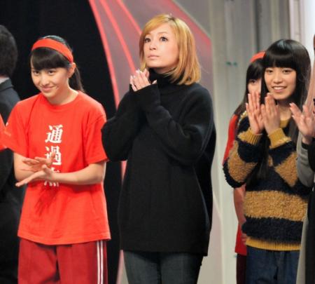浜崎あゆみ、フィアンセ同伴で紅白リハーサル参加　滞在わずか10分