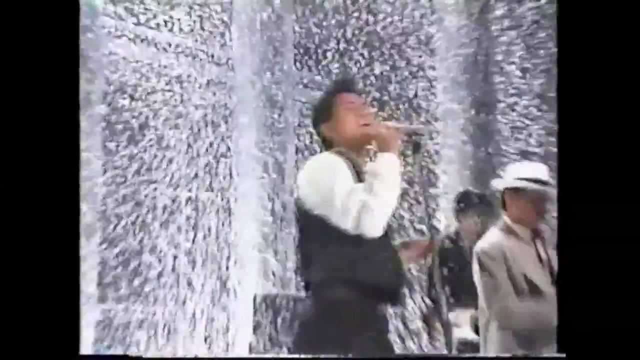 チェッカーズ「ONE NIGHT GIGOLO」 - YouTube