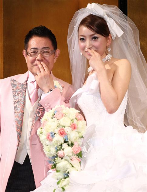 加藤茶が妻綾菜の料理を食べる時の顔