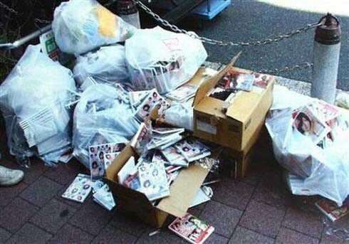 元AKB48板野友美の熱烈なファンが激怒 「ともちんは蟹を食べられるかもしれないが俺はカニカマをつまみにワンカップ飲んでる」