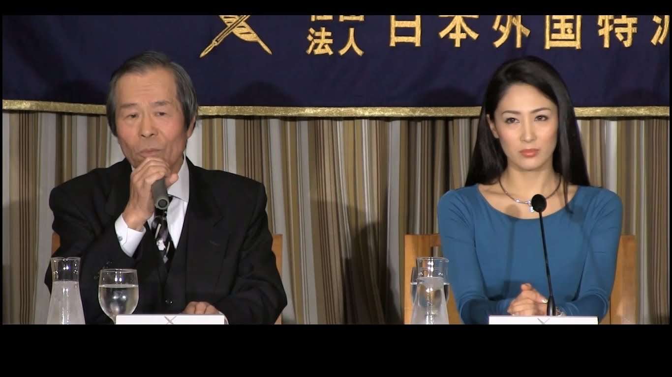 Ikumi Yoshimatsu: Miss International 2012 "The Dark Side of Japan's Entertainment Industry" - YouTube