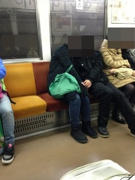 松屋で暴挙発覚！ピッチャーに口をつけて水を直飲み