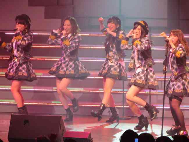 AKB48大島優子“卒業曲「前しか向かねえ」”で単独センター