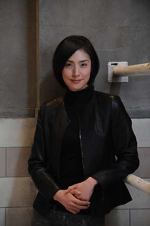 天海祐希、10年ぶり短髪を共演者が絶賛「武士の顔」「超男前」