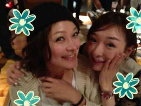 加護亜依、ママ先輩・市井紗耶香と食事！2ショットを公開