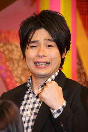 ウーマンラッシュアワー村本大輔が給料を暴露「今月の給料は87万、ノブコブ吉村は300万」