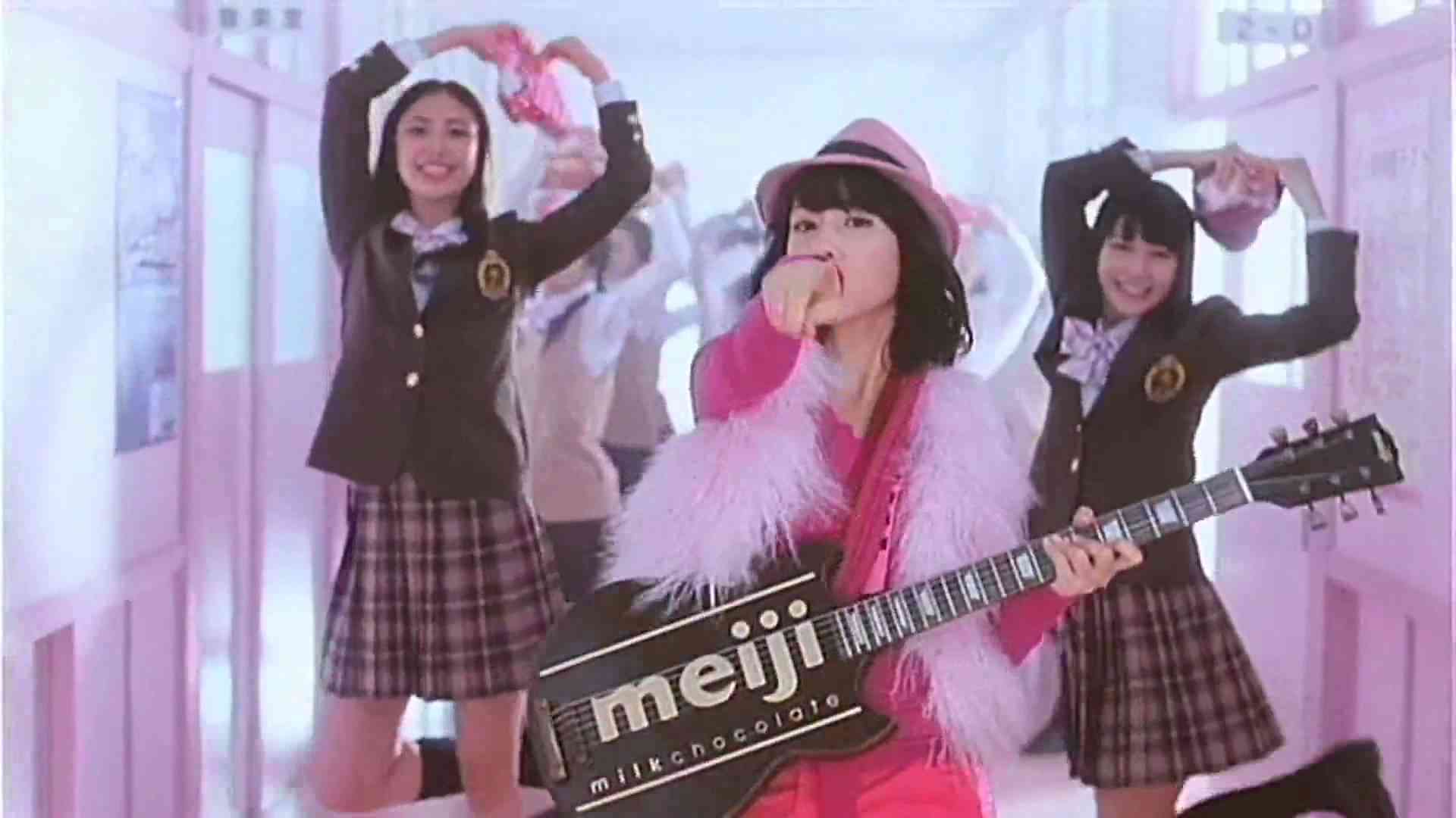 CM　明治　手作りチョコ　「バレンタイン」篇 - YouTube
