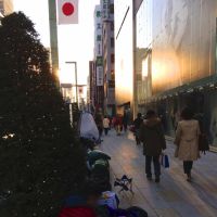 ASCII.jp：行列800人超、アップル福袋「Lucky Bag」2014前日レポート (1/2)