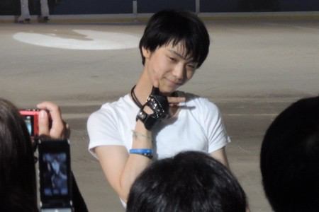 羽生結弦選手の為にディズニーが「羽生くんコーナー」を作るw