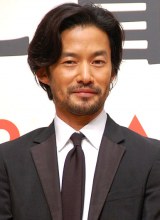竹野内豊「モテたい」…映画『ニシノユキヒコの恋と冒険』でモテ男役演じる