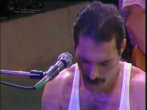 Queen - We Will Rock You and We Are The Champion (Live) - YouTube
