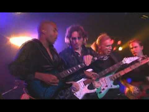 Steve Vai Feat. Tony Macalpine - Im The Hell Outta Here  (G3, Live in Denver) - YouTube