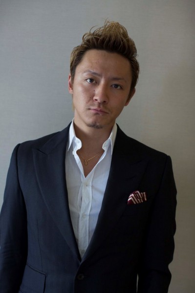 浜崎あゆみの元カレ・内山麿我が映画デビュー！韓国イケメン俳優と大胆濡れ場
