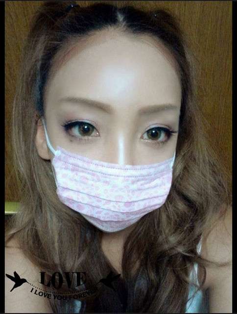 主婦が剛力彩芽そっくりに！ざわちんの神ワザで激変