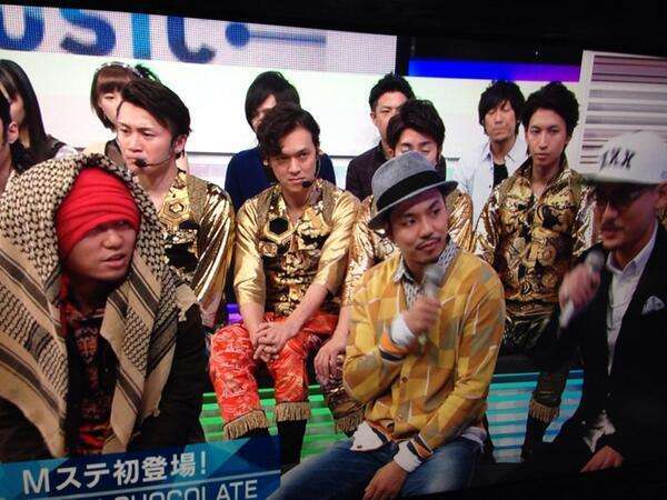 Mステで湘南乃風のHAN-KUNが謎の布をかぶっていたと話題にｗｗ