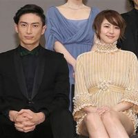 【黒い噂】長澤まさみと伊勢谷友介の裏の顔【嵐・二宮との共演を友達に自慢】 - NAVER まとめ