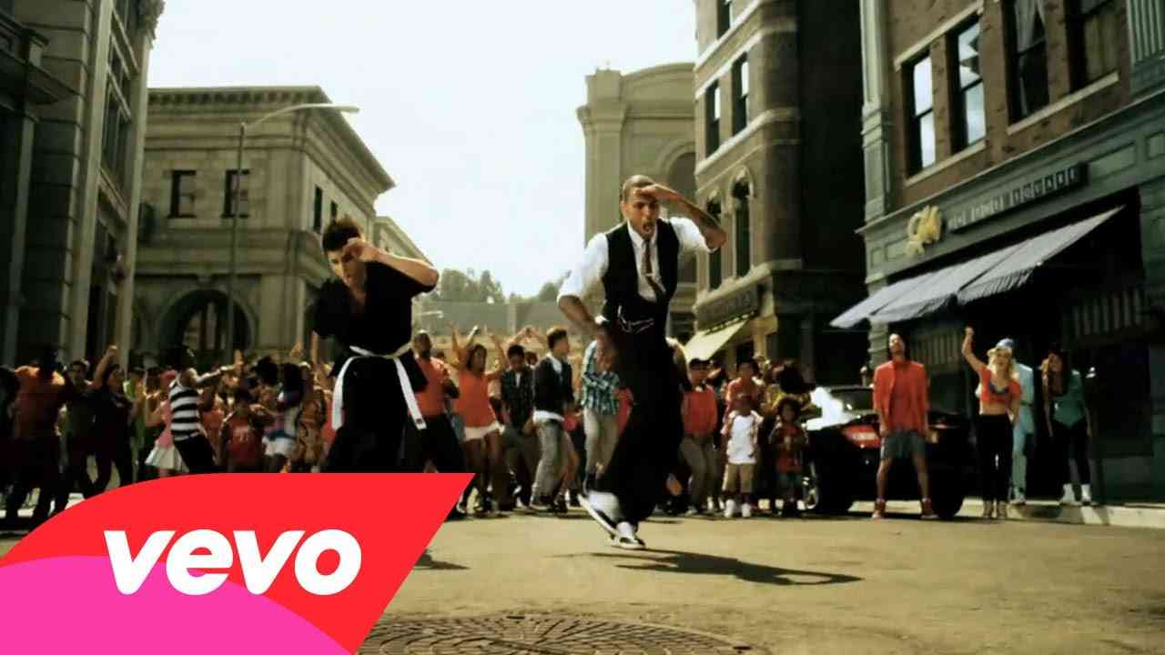 Chris Brown - Yeah 3x - YouTube