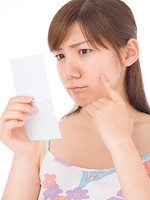 大人ニキビに悩んでる方