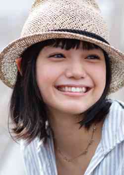 美人とかわいいの違いとは？ 「美人＝大人っぽくてきれい」「かわいい＝飽きない」