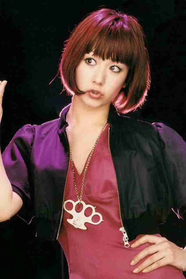 派手なファッションやメイクが似合う芸能人は？