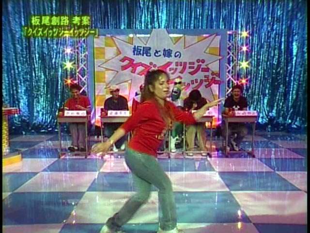 浜崎あゆみ、完全シークレットで東京ガールズコレクションに降臨！3万人熱狂