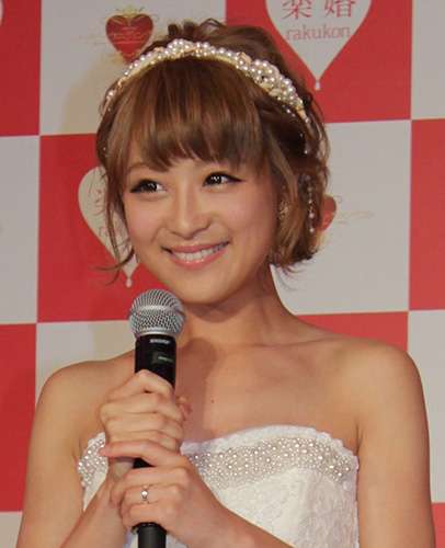 新婚の鈴木奈々が「女を捨ててる。このままじゃヤバい」…すっぴん×ジャージに危機感
