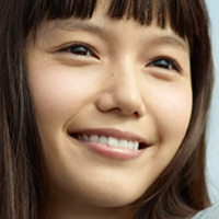 「鼻を撮影させないように？」整形疑惑の宮崎あおい、記者会見での奇妙なルール｜サイゾーウーマン