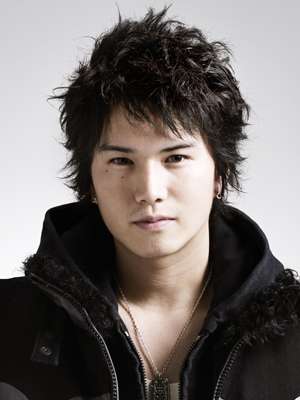 みなさん、今週もお疲れ様です。イケメン画像で目の回復を。