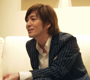 華原朋美、交際終止符生告白 「好きでした」