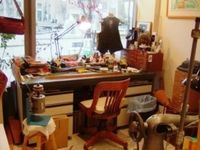 《仕事部屋》いろいろな職業の仕事机（作業机）の画像まとめ - NAVER まとめ
