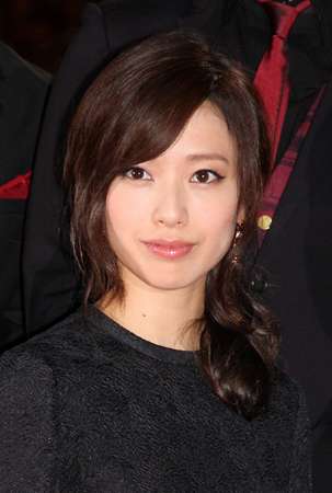 りょう、2年間の産休から完全復帰で変わらぬ美貌とスレンダーボディの秘訣を語る