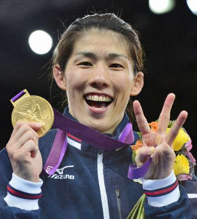 父急死の吉田沙保里さんがコメント「しばらくの間、そっとしておいて下さい」