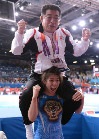レスリング吉田沙保里　ワールドカップ出る「お父さんのためにも優勝」