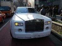 永遠の泡沫候補スマイル党マック赤坂氏がエリートで大金持ちだった件 - NAVER まとめ