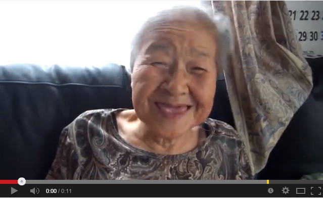【珍百景】89歳おばあちゃんの一発芸動画を沢山見たい人が見る記事 | Happylife.jp