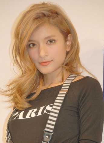 ローラ、恋愛に前向き「探せそうな気する」