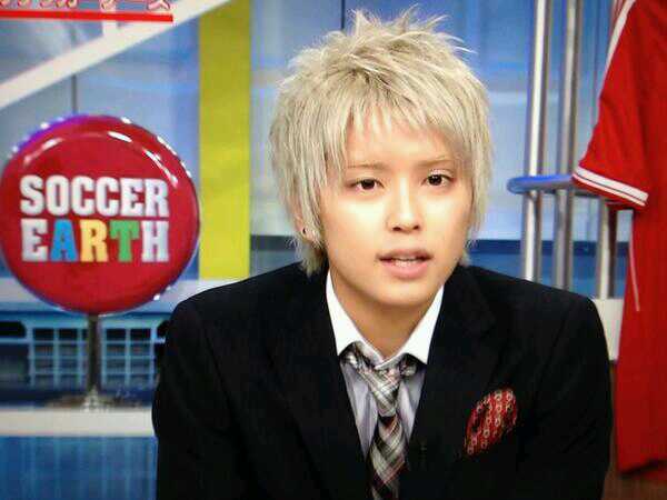 みなさん、今週もお疲れ様です。イケメン画像で目の回復を。