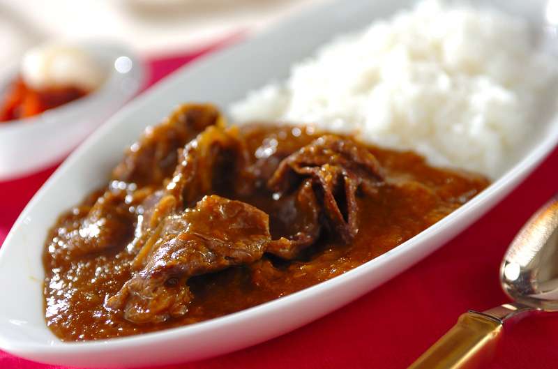 余ったカレーのリメイク術を教えてください！