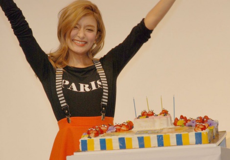 ローラ、恋愛に前向き「探せそうな気する」