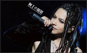 みなさん、今週もお疲れ様です。イケメン画像で目の回復を。