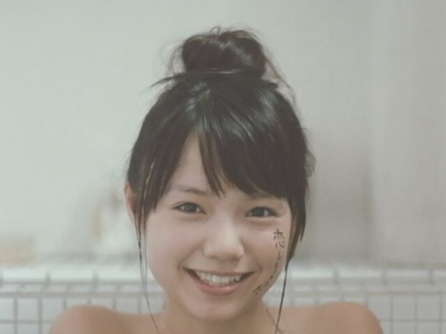 「鼻を撮影させないように?」整形疑惑の宮崎あおい、記者会見での奇妙なルール