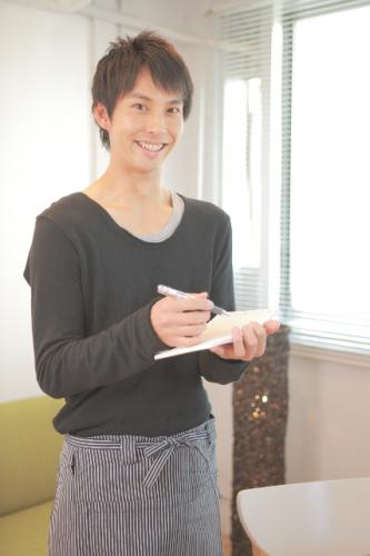 こっそり教えます！出会いも期待できる「男ウケ」抜群なバイトTOP3 - Peachy - ライブドアニュース