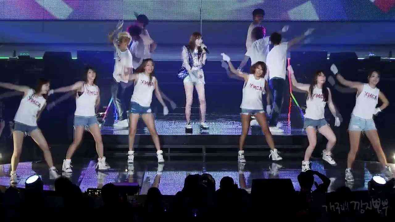 2013 KARASIA in KOBE JIYOUNG SOLO - Y.M.C.A. - YouTube